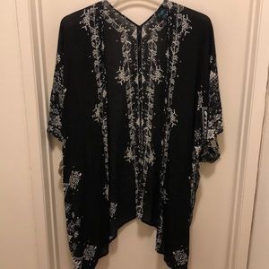 Black and White boho print kimono XL